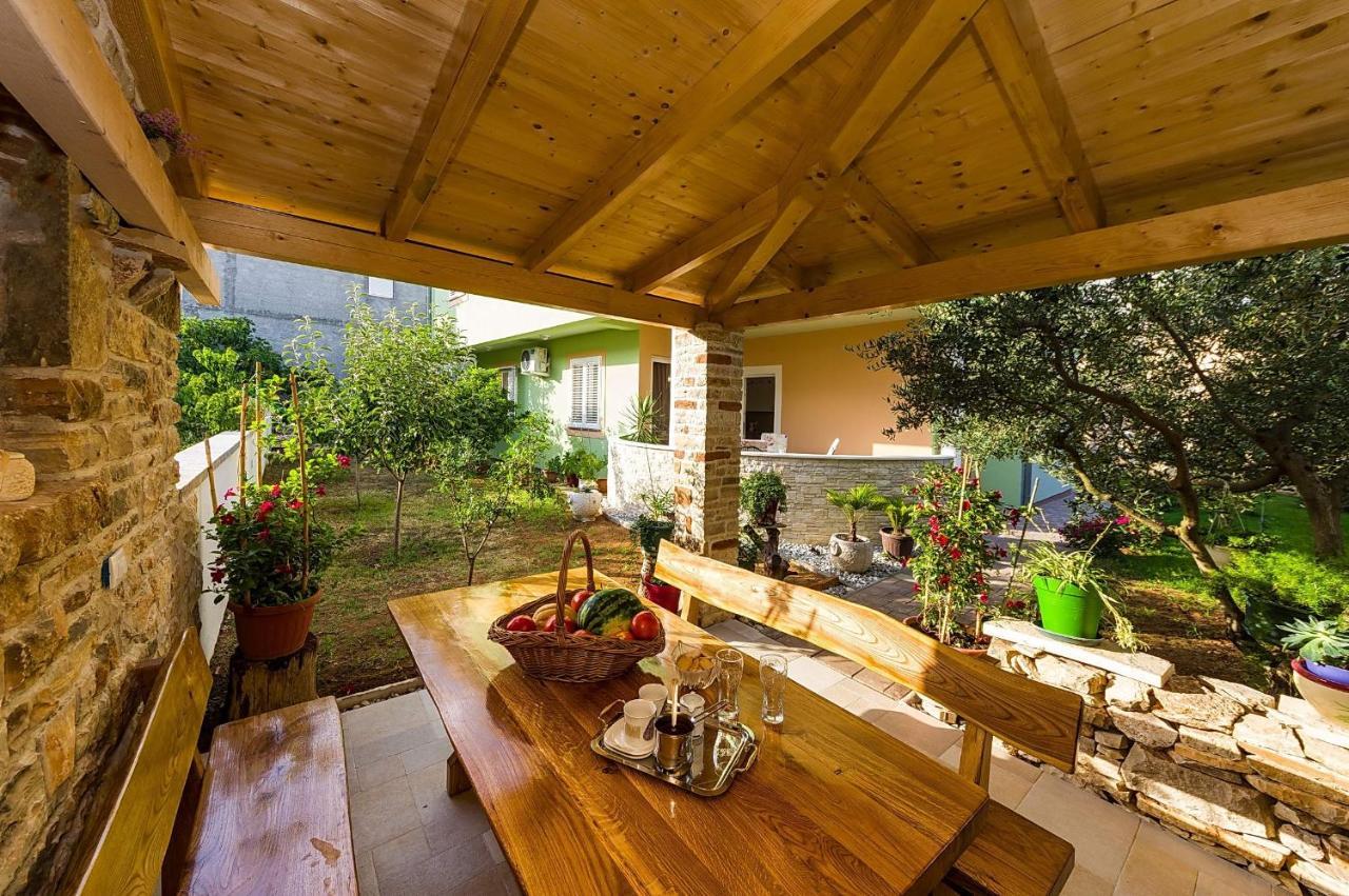 Apartmani Vanja 扎达尔 外观 照片